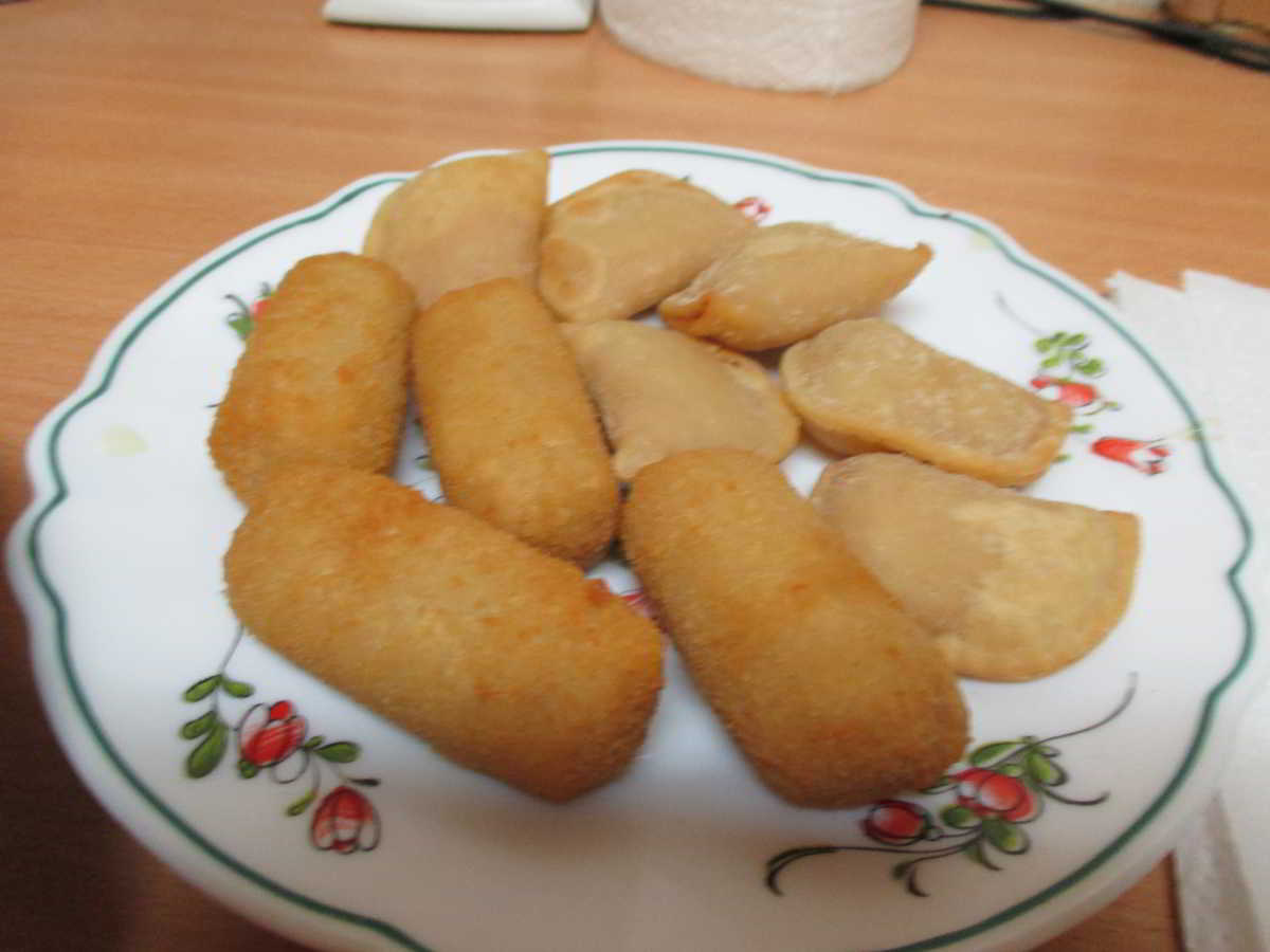 Croquetas-y-Empanadas-de-Atun